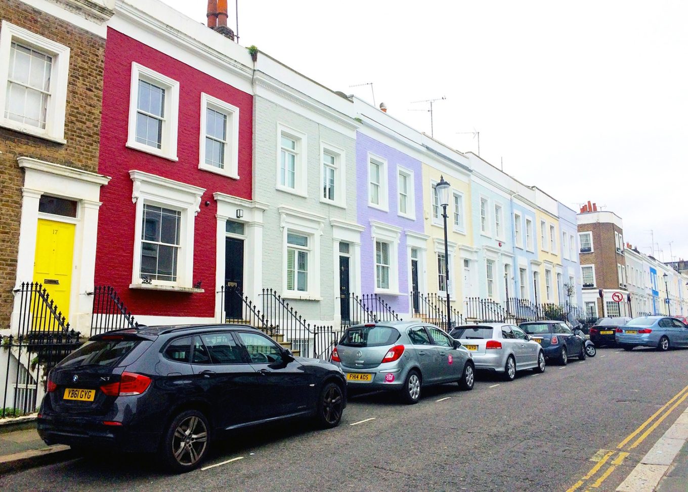 My Love Letter To Notting Hill And Its Colourful Houses Walking   Notting Hill 2 1360x972 