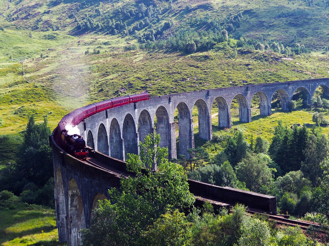 Harry Potter Train in Scotland 15